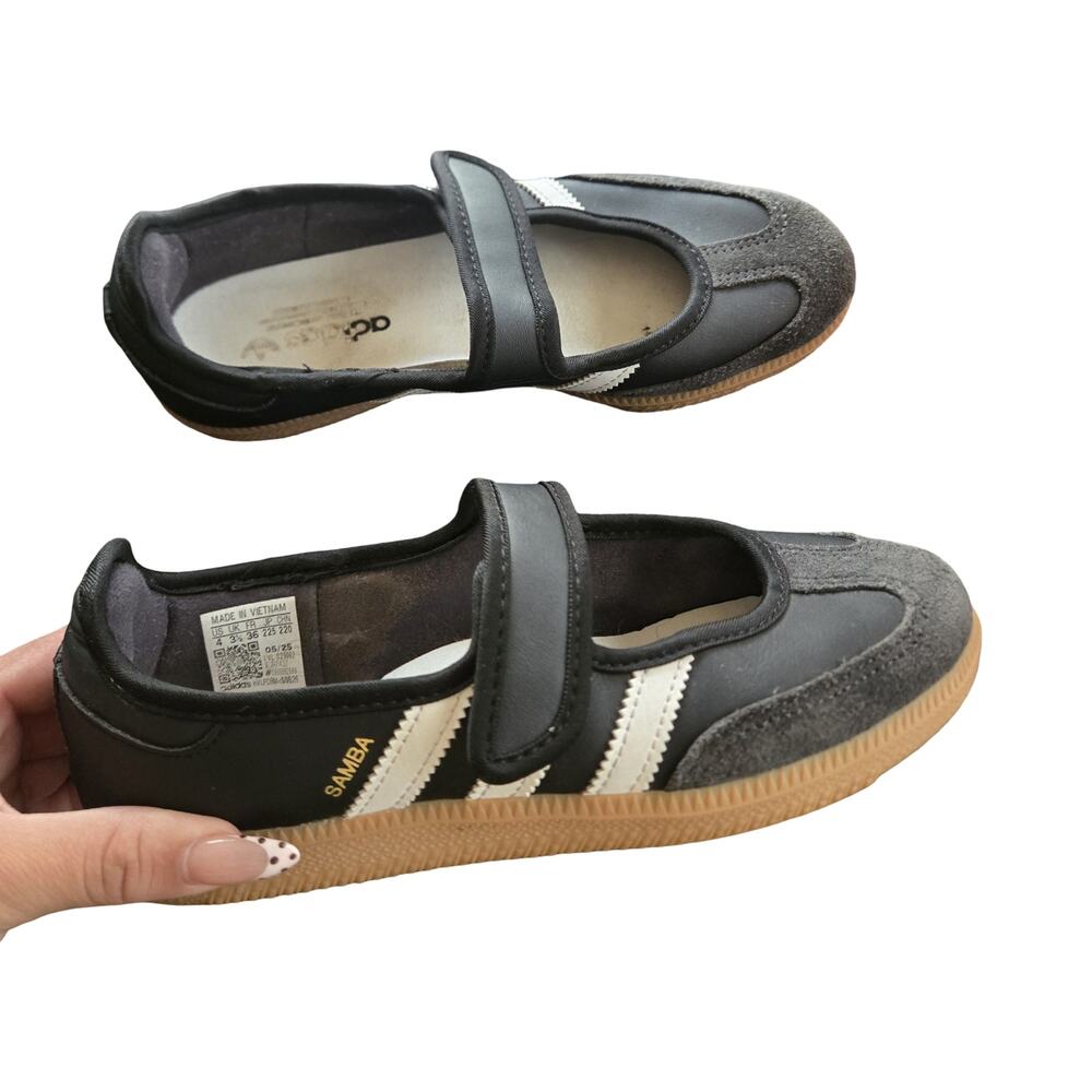 Adidas Samba Jane Shoes Kids Size: 4